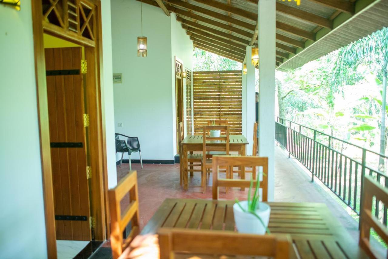 Wild Heaven Udawalawe Hotel Exterior photo