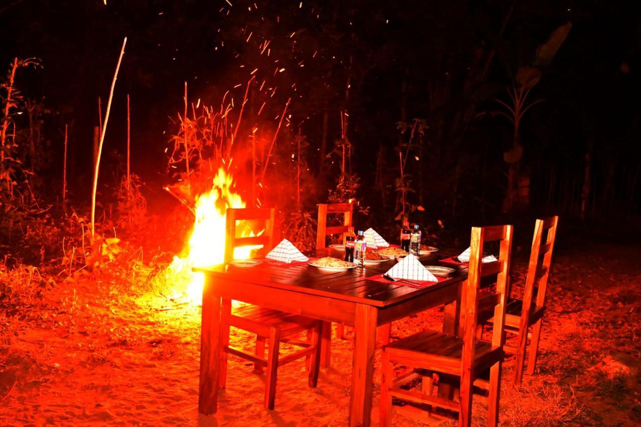 Wild Heaven Udawalawe Hotel Exterior photo